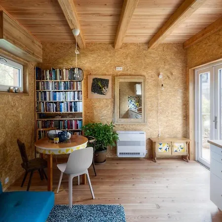 Mosaic House, An Art And Wellness Retreat