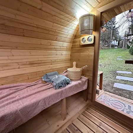 Mosaic House, An Art And Wellness Retreat *