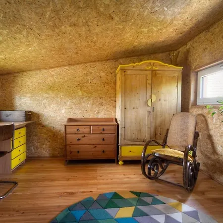 Mosaic House, An Art And Wellness Retreat *