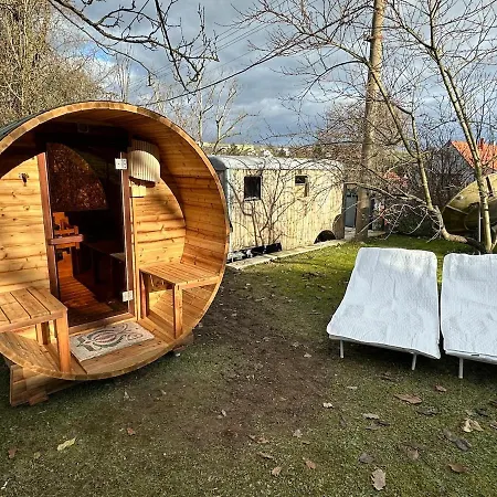 Mosaic House, An Art And Wellness Retreat Unetice